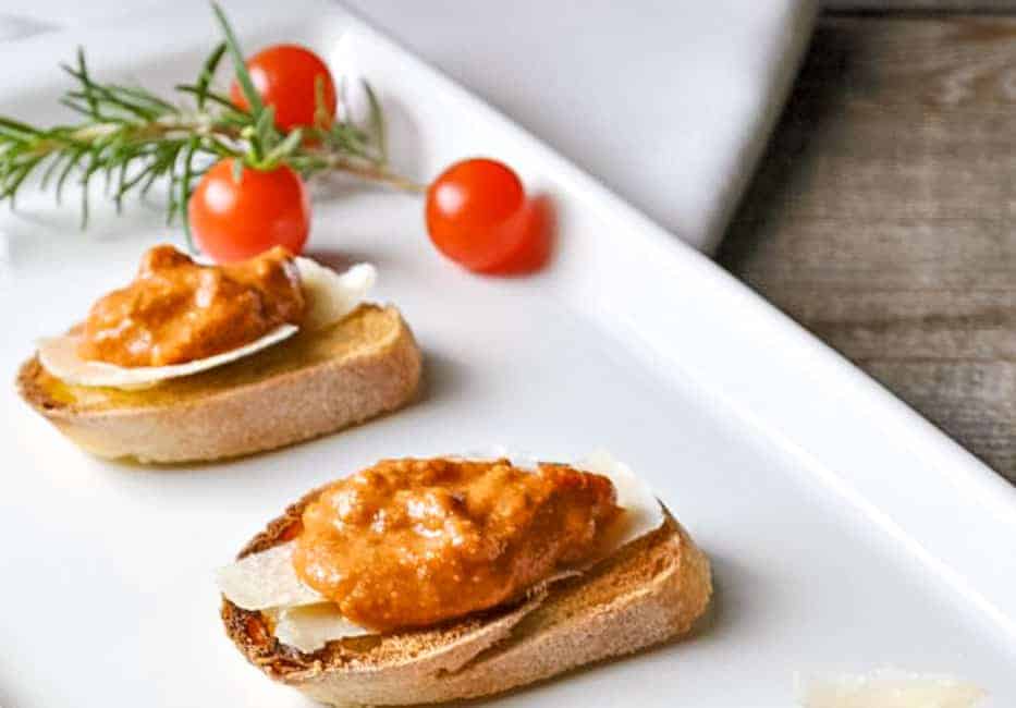 Mediterranean Romesco Sauce. Savour the flavours of Spain with this versatile sauce that you can quickly whip up in your food processor. Tomatoes, peppers, garlic and herbs combine to make a rich sauce to top crostini, roasted vegetables or pasta.
