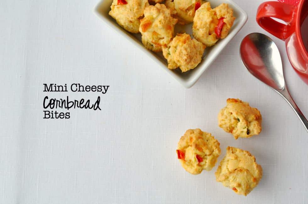 Mini Cheesy Cornbread Bites |www.flavourandsavour.com