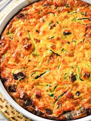 carrot zucchini quiche with herbs and bacon and no crust