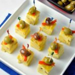 Tortilla Espanola, Spanish tapas |www.flavourandsavour.com
