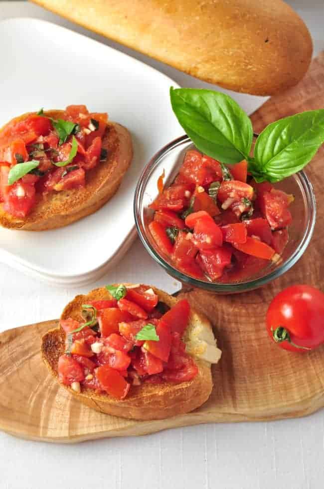 Classic Tomato Bruschetta. One of 4 quick and easy ways to use tomatoes. |www.flavourandsavour.com