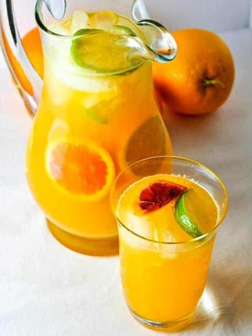 Citrus Sangria with Triple Sec. Easy to make fruity sangria made with oranges, lemons, blood oranges and lime. A crowd-pleaser! |www.flavourandsavour.com