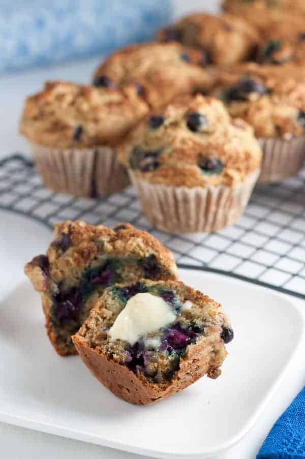 Healthy Low-Fat Blueberry Banana Muffins. |www.flavourandsavour.com