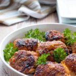 One Pan Spicy Miso-Ginger Chicken Thighs --a quick and easy one-pan meal. |www.flavourandsavour.com