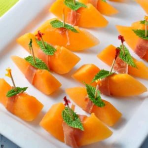 Prosciuitto with Melon and Mint in Tuscany |www.flavourandsavour.com