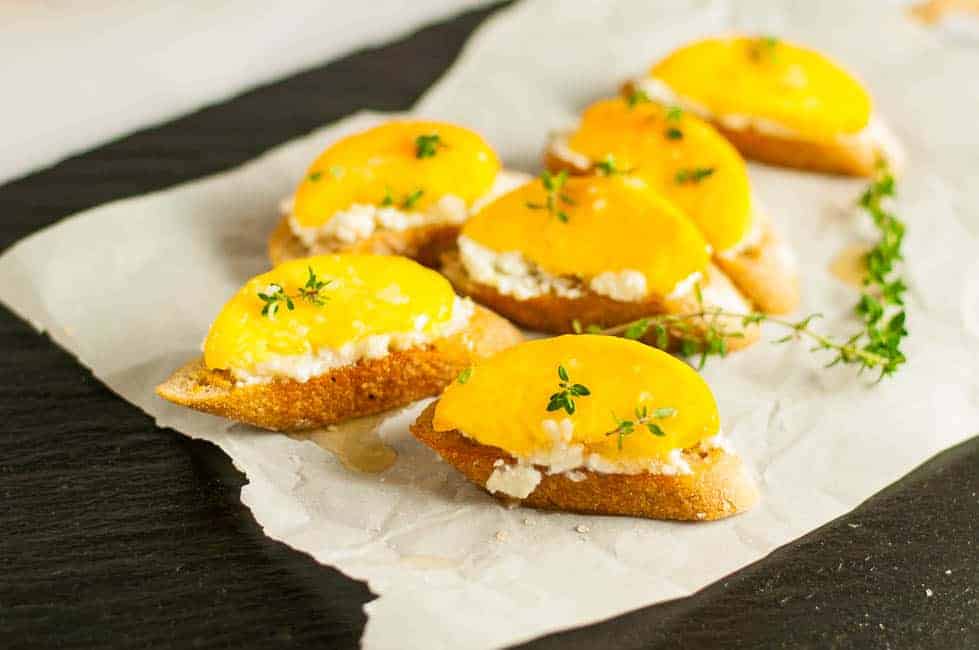Peach and Lemon Ricotta with Honey and Thyme. This simple appetizer surprised us all It's incredibly flavourful and so easy to whip up. |www.flavourandsavour.com
