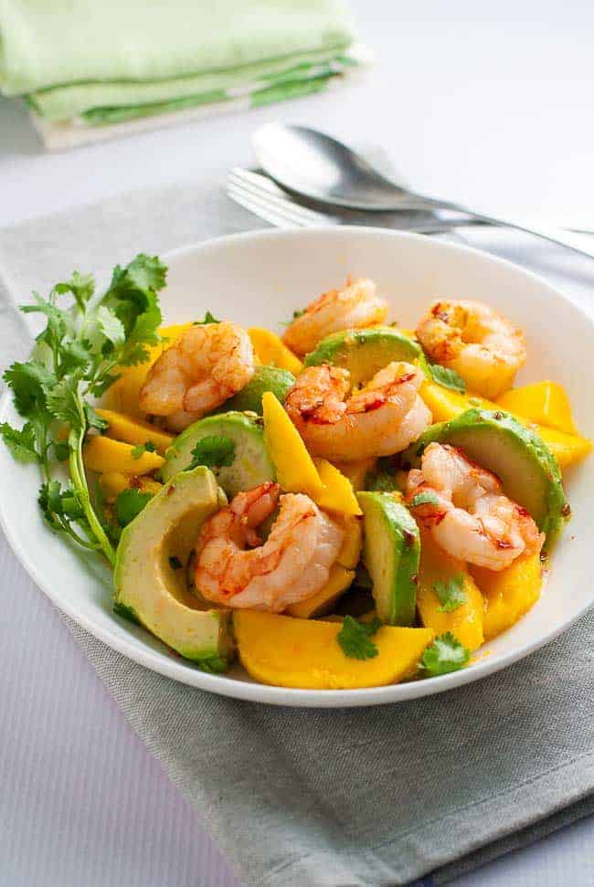 prawn mango avocado salad with lemon-lime dressing