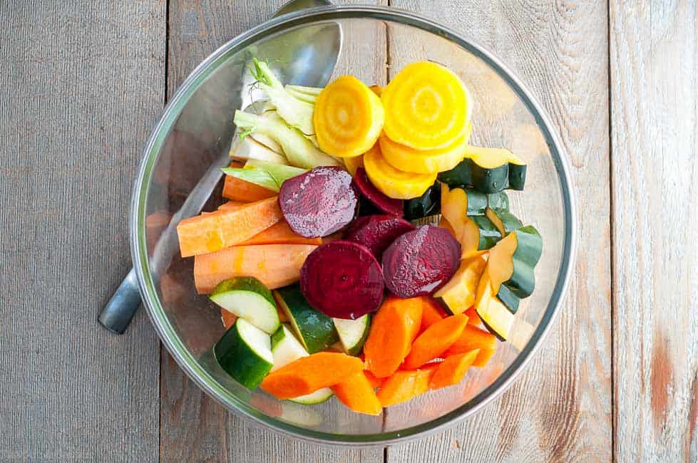  Lemon Tahini Roasted Vegetables. This one pan dish with a variety of oven roasted vegetables and lemon tahini dressing is a colourful, nutritious and flavourful side dish. Quick and easy. #Paleo and #vegan #tahini #roasted #harvest #vegetables 