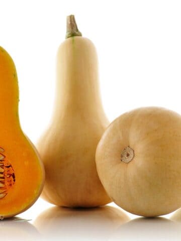 Image with text for butternut squash recipes.