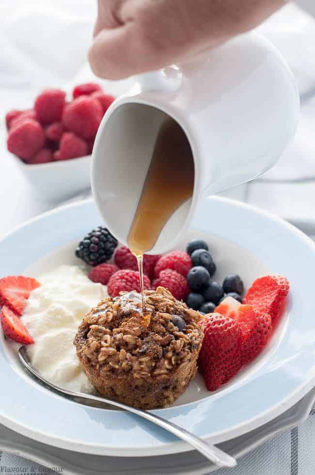 Mixed Berry Baked Oatmeal Cups