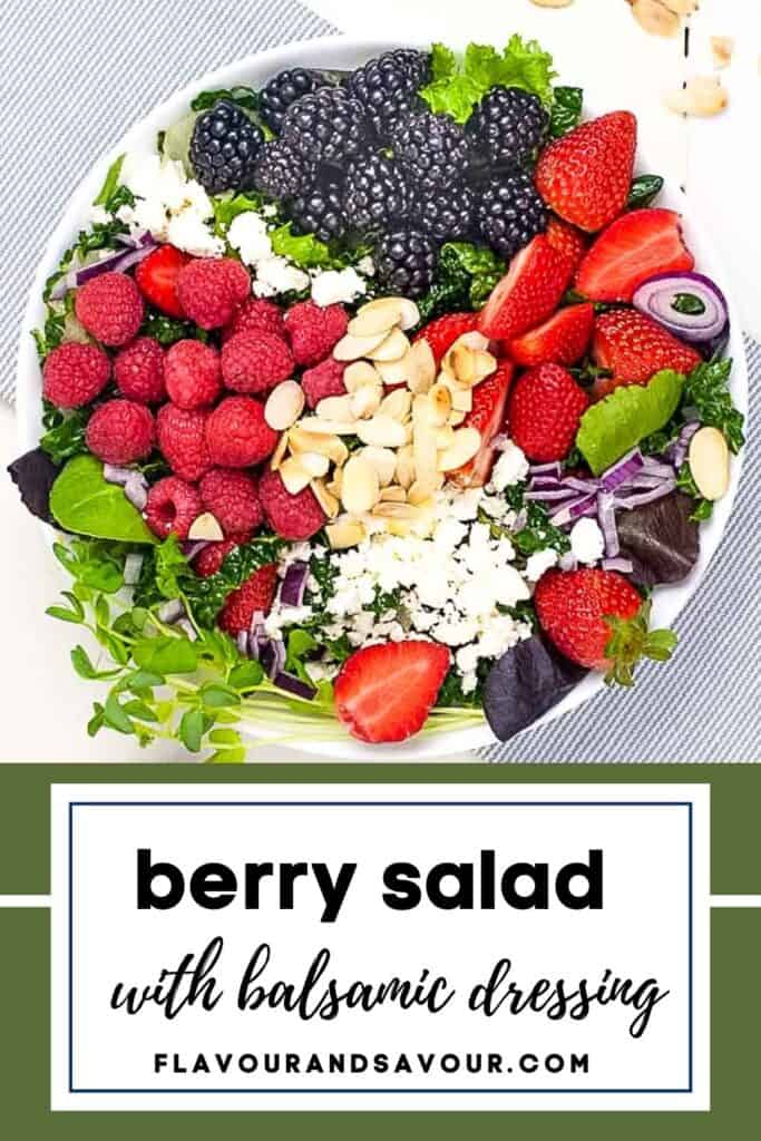 Text and image for mixed green salad with berries