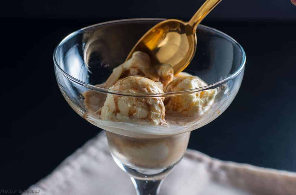 How To Make An Affogato Coffee Dessert Flavour And Savour