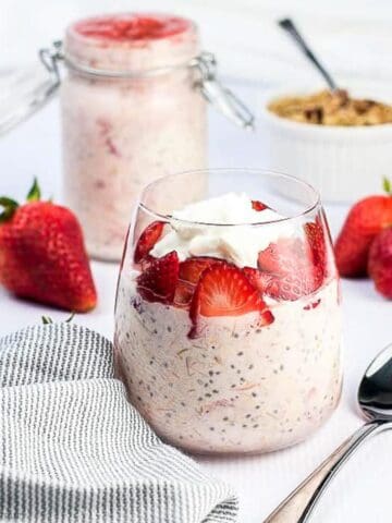 Strawberry Rhubarb Overnight Oats in glass dishes.