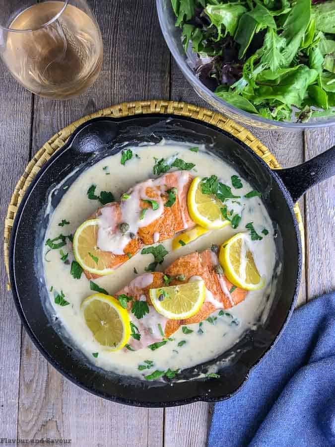 Video Pinterest pin for Creamy Lemon Salmon Piccata