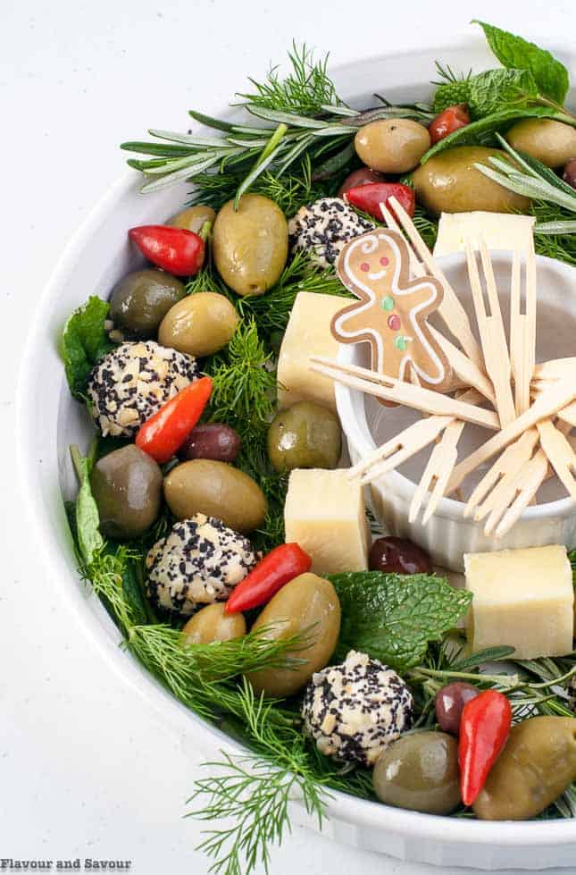 Holiday Cheese and Olive Wreath Appetizer 