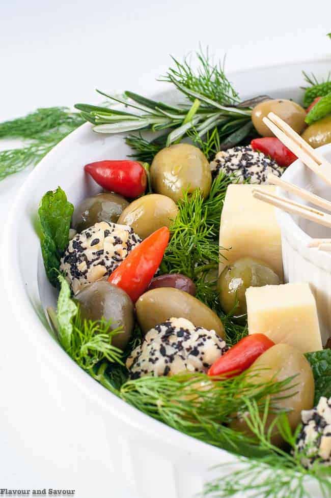 Holiday Cheese and Olive Wreath Appetizer 
