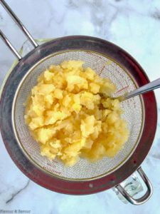 draining pineapple for carrot cake cupcakes