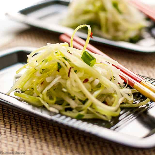Asian Pear Slaw With Ginger And Lime-image