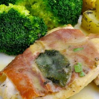 Chicken Saltimbocca with broccoli