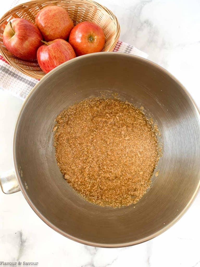 Wet ingredients for gluten-free spiced applesauce cake