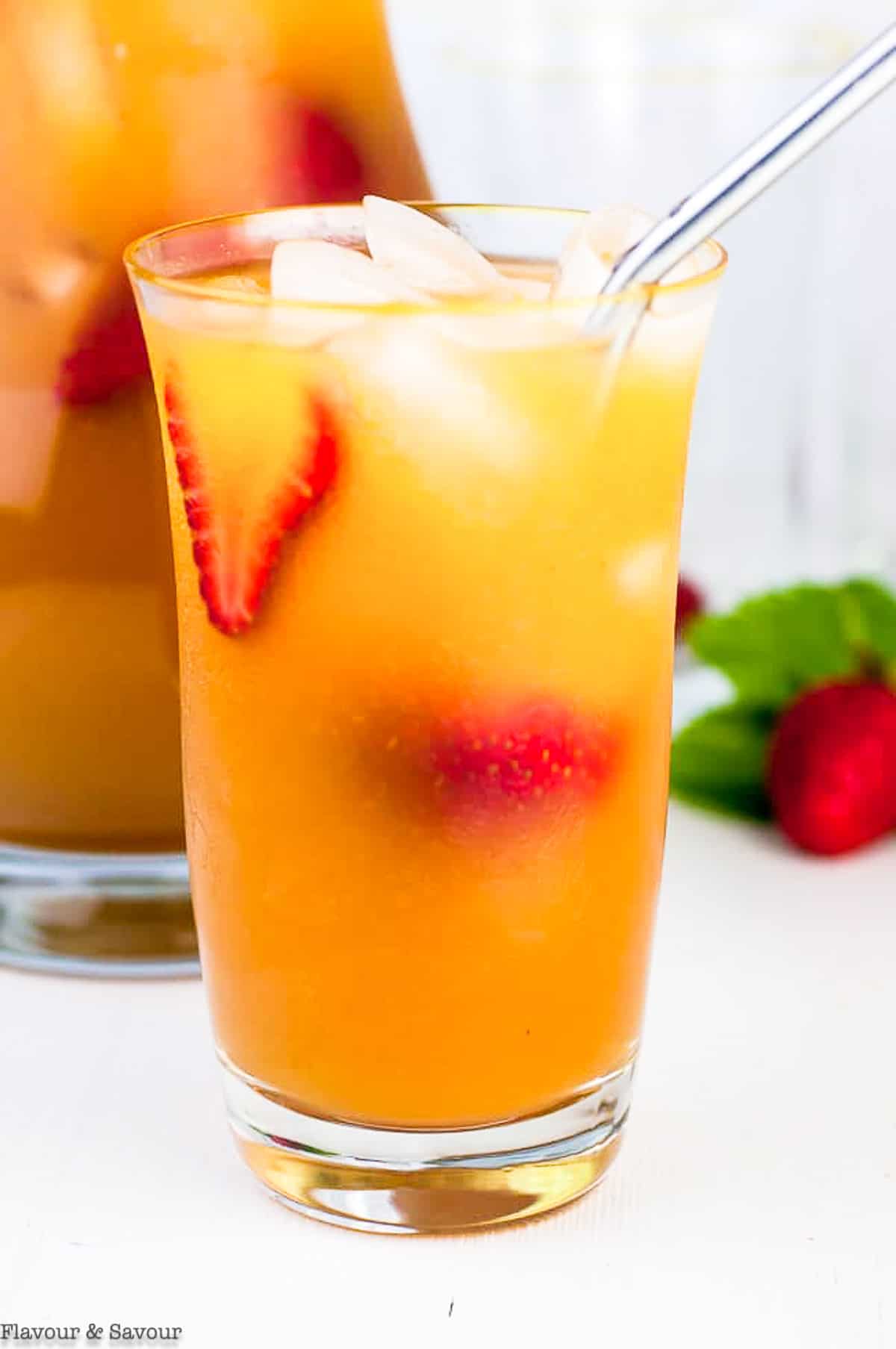 Peach Ginger Iced Green Tea