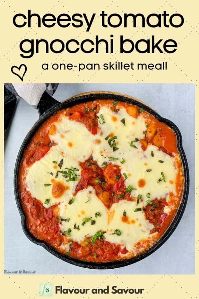 Image with text for cheesy tomato baked gnocchi recipe