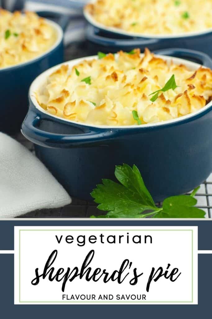 individual shepherd's pie in mini casserole dishes
