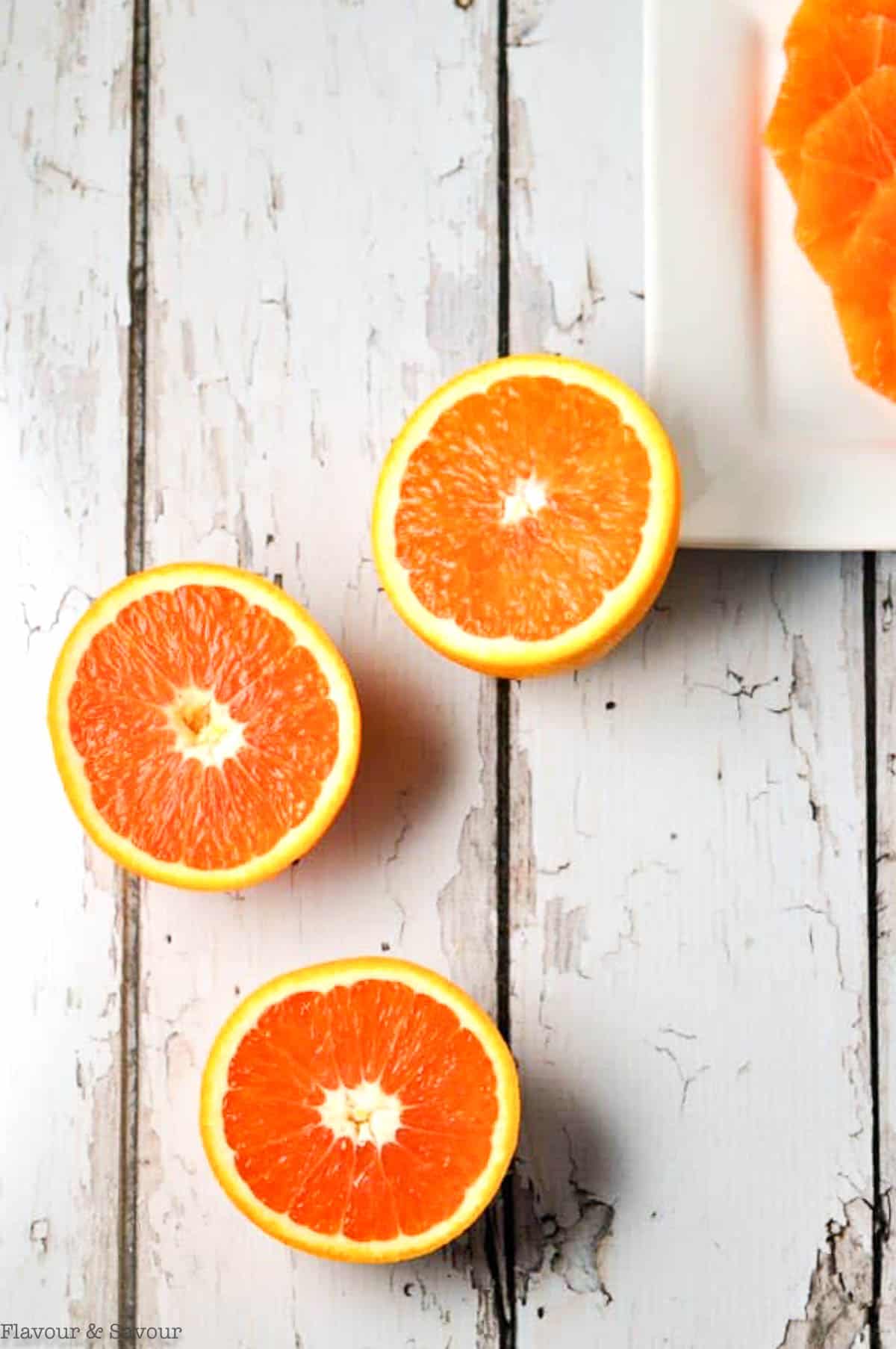 cara cara oranges cut in half