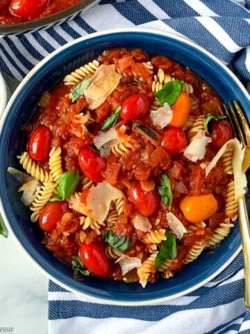 Arrabbiata Sauce on pasta with cherry tomatoes