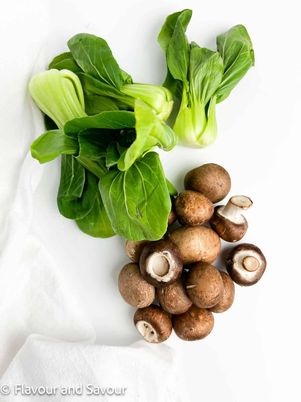 Baby bok choy and cremini mushrooms.